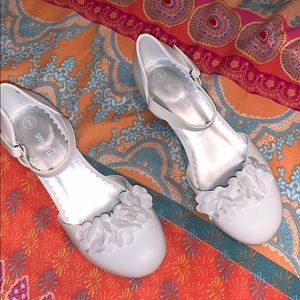 Girls Smart Fit dress shoe size 2.